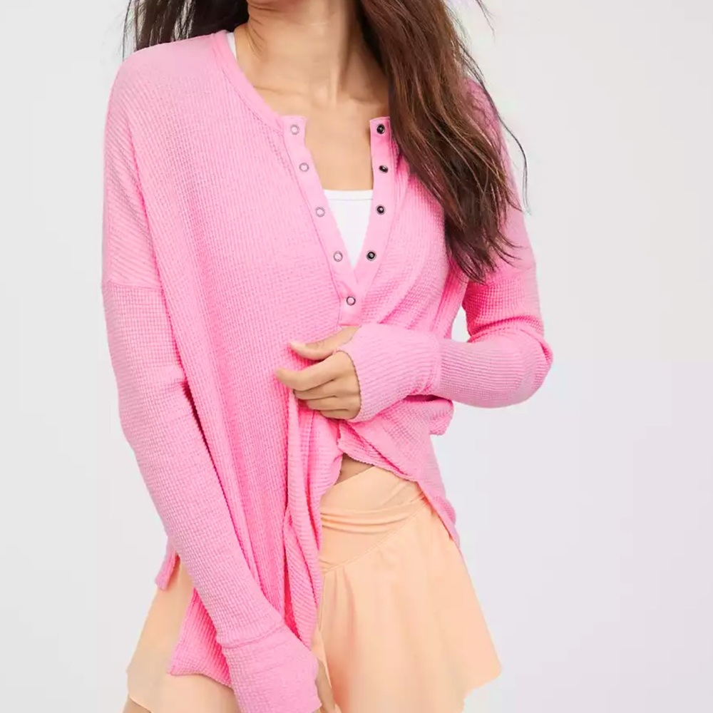 AERIE OFFLINE WAFFLE HENLEY SHIRT